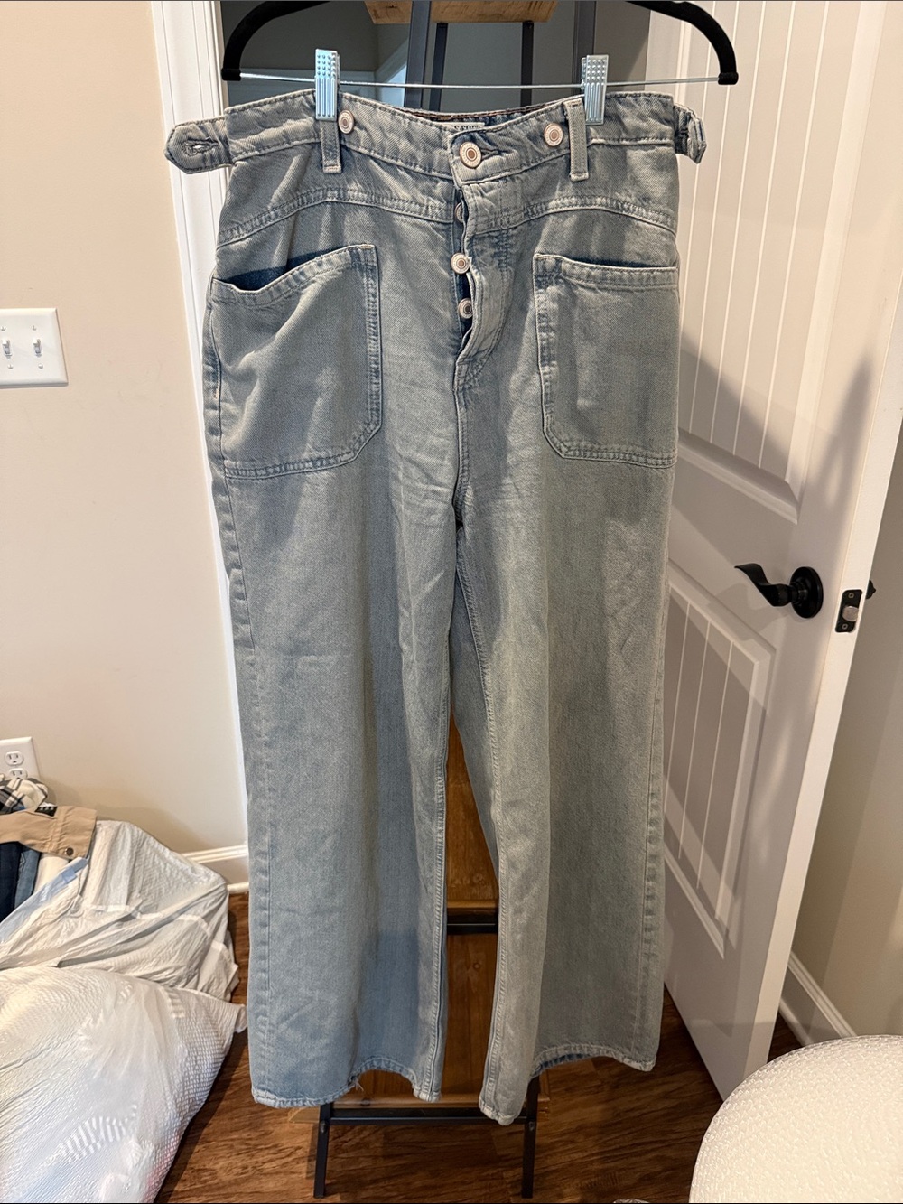We The Free Wide-Leg Button-Fly Jeans in Light Gray